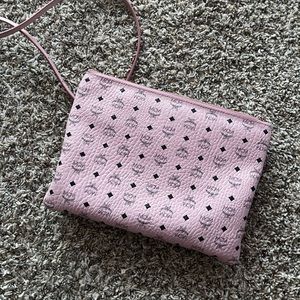 Mcm Pouch